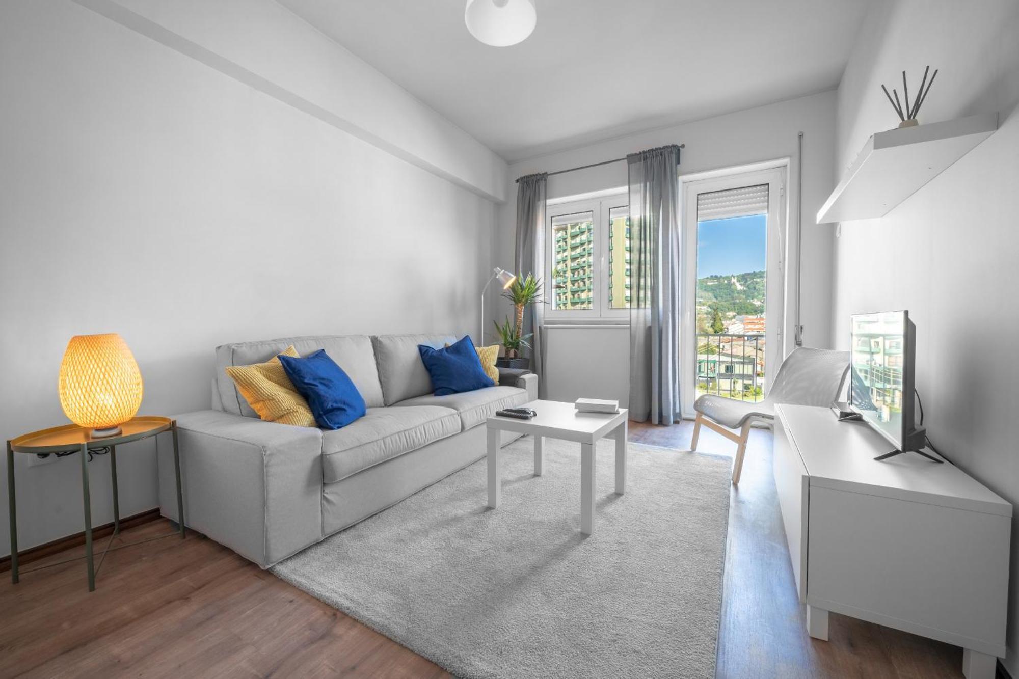 Elísio de Moura - T5 ideal para familias - Braga Bagian luar foto